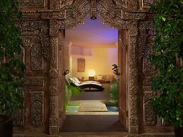 Royal Garden Villas & Spa