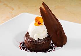 Royal Garden Villas & Spa