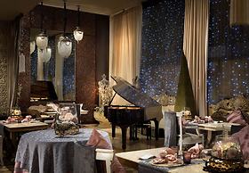 Royal Garden Villas & Spa