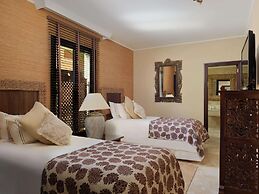 Royal Garden Villas & Spa