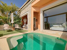 Royal Garden Villas & Spa