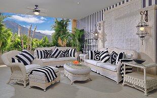 Royal Garden Villas & Spa