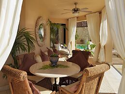 Royal Garden Villas & Spa