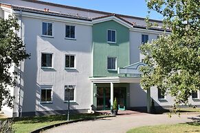 ARC Hotel