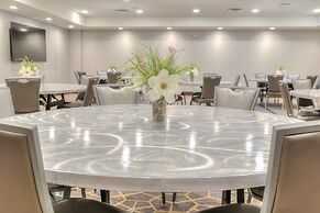 Holiday Inn & Suites Pigeon Forge Convention Center by IHG
