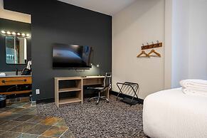 Northwinds Hotel Revelstoke