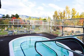 Northwinds Hotel Revelstoke