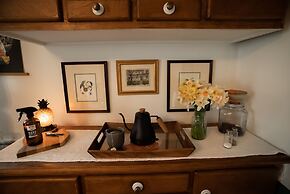 Garden Grove Bed and Breakfast