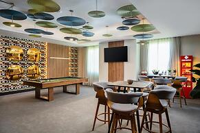 Hodelpa Garden Court