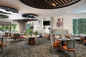 Hodelpa Garden Court