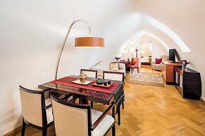 Mandarin Oriental, Prague