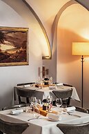 Mandarin Oriental, Prague
