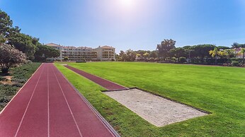 AP Victoria Sports & Beach