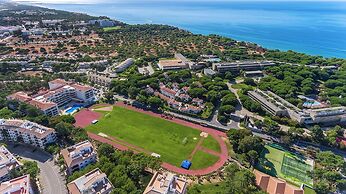 AP Victoria Sports & Beach