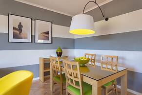 AP Victoria Sports & Beach