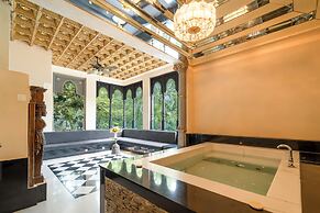 The Royal Retreat Resort and Spa