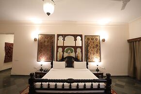 The Royal Retreat Resort and Spa