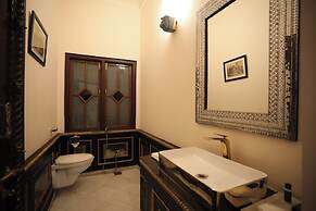 The Royal Retreat Resort and Spa