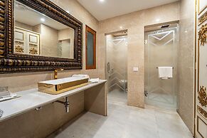 The Royal Retreat Resort and Spa