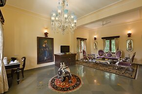 The Royal Retreat Resort and Spa