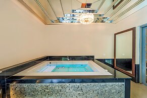 The Royal Retreat Resort and Spa