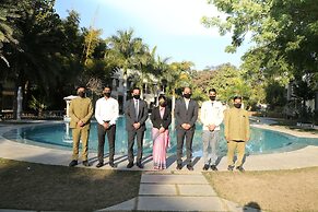 The Royal Retreat Resort and Spa