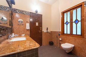 The Royal Retreat Resort and Spa