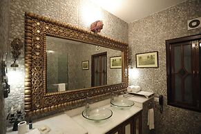 The Royal Retreat Resort and Spa