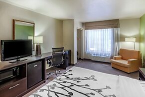 Sleep Inn & Suites Hewitt - South Waco