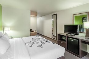 Sleep Inn & Suites Hewitt - South Waco