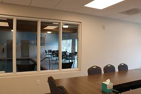 Holiday Inn Express & Suites Marquette by IHG