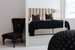 The Old Quay House Hotel