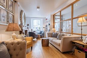 The Old Quay House Hotel