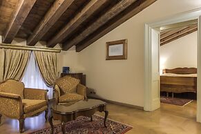 Villa Fenaroli Palace Hotel