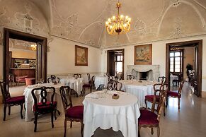 Villa Fenaroli Palace Hotel