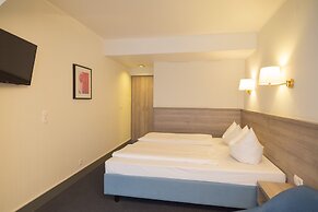 Das Ebertor Hotel & Hostel