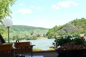 Das Ebertor Hotel & Hostel