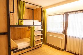 Das Ebertor Hotel & Hostel