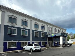 Days Inn by Wyndham Budd Lake