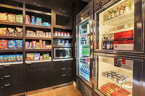 Courtyard by Marriott Austin Airport