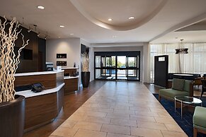 Courtyard by Marriott Austin Airport