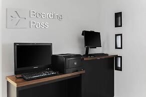 Courtyard by Marriott Austin Airport