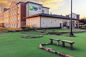 Holiday Inn Express & Suites Tulsa S Broken Arrow Hwy 51 by IHG
