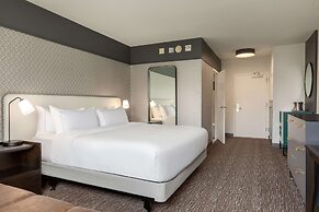 Hilton Baltimore BWI Airport