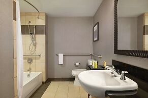 Hilton Baltimore BWI Airport