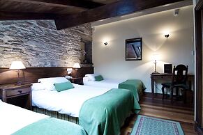 Hostal San Clemente by Pousadas de Compostela