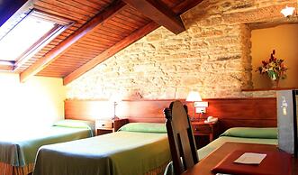 Hostal San Clemente by Pousadas de Compostela