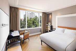 Qingdao Seaview Garden Hotel