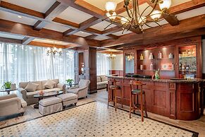 Qingdao Seaview Garden Hotel