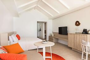 LUX* South Ari Atoll